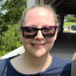 Meet your Posher, Lori